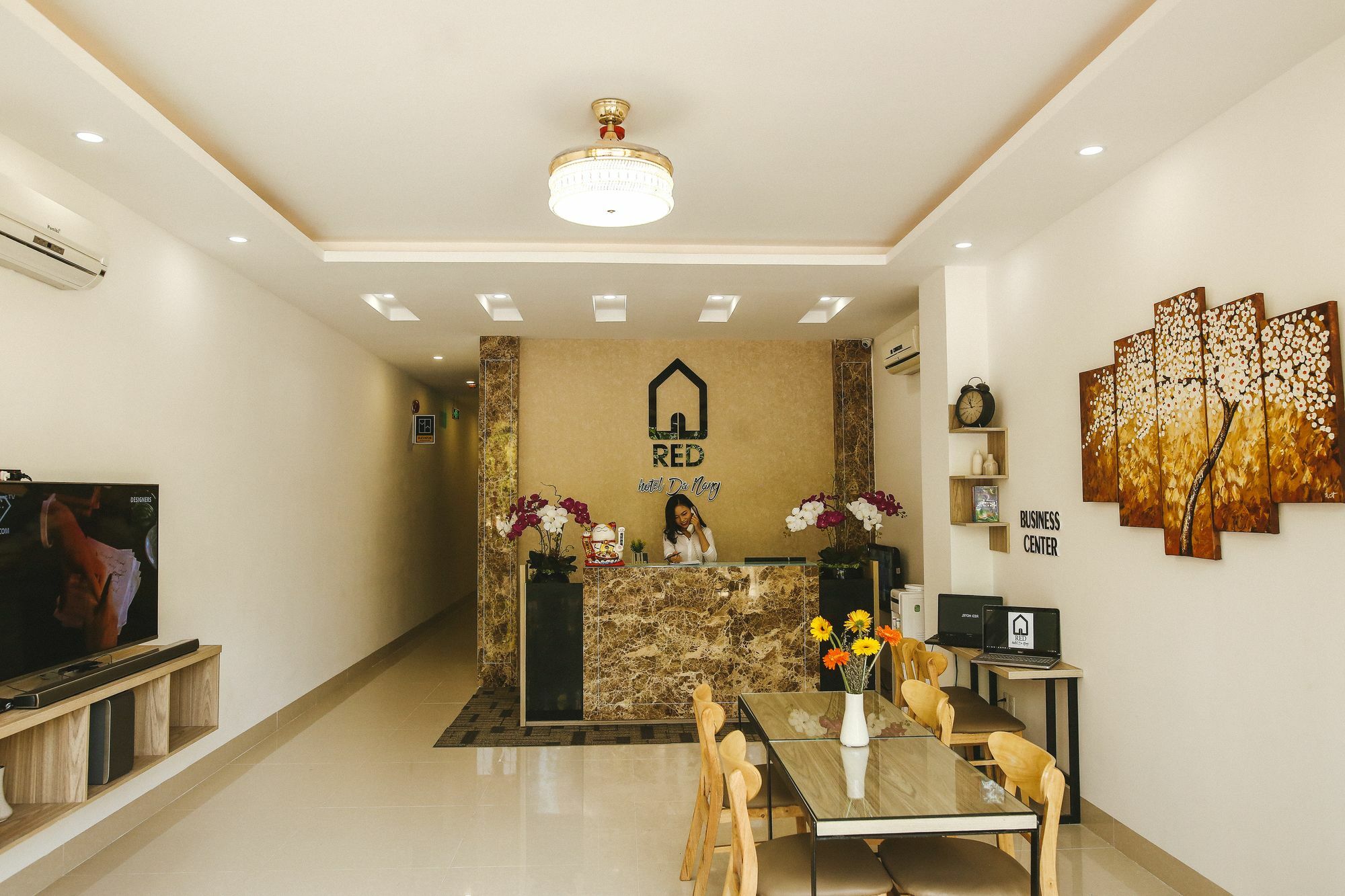 Red Hotel Đà Nẵng Extérieur photo