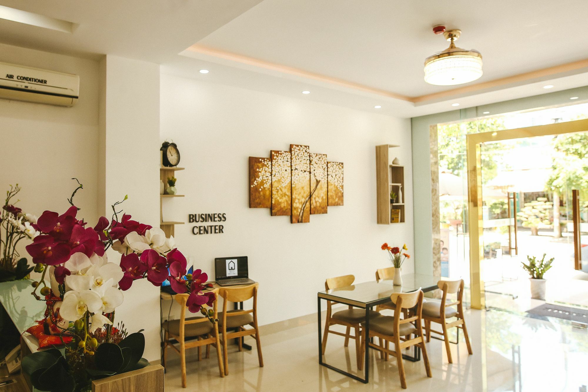 Red Hotel Đà Nẵng Extérieur photo